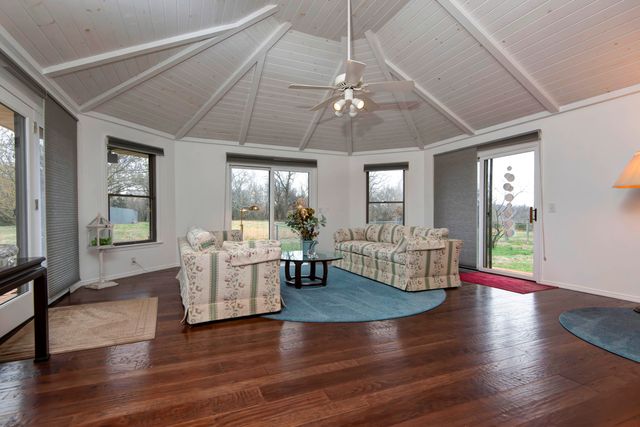 8440 W Farm Road 76, Willard, MO 65781