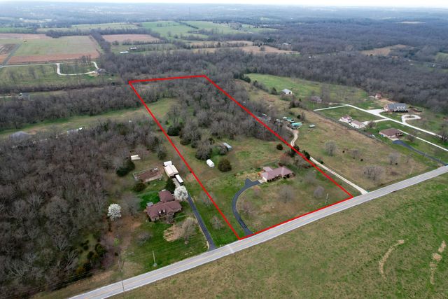 8440 W Farm Road 76, Willard, MO 65781