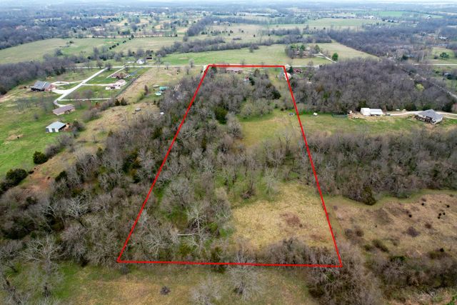 8440 W Farm Road 76, Willard, MO 65781