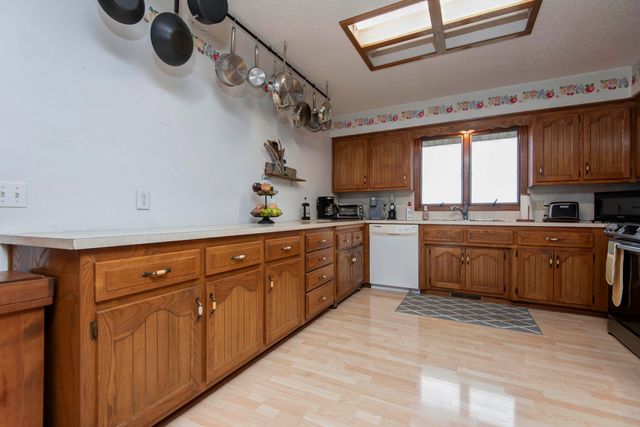 8440 W Farm Road 76, Willard, MO 65781