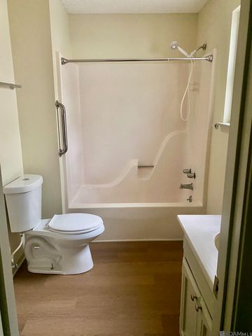 1835 Fountain Ave, Baton Rouge, LA 70810