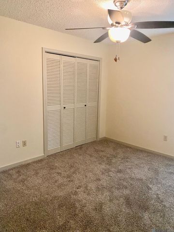 1835 Fountain Ave, Baton Rouge, LA 70810