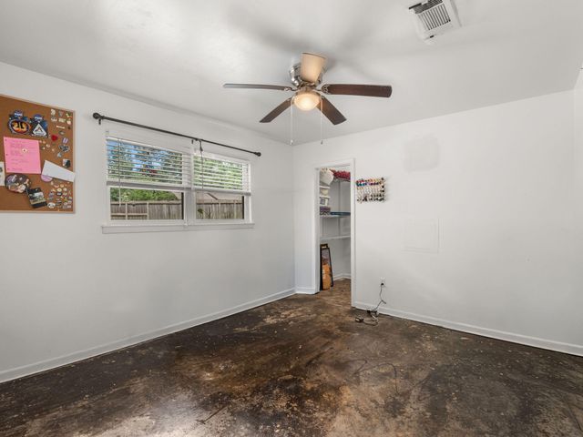 1844 Woodlawn St, Deridder, LA 70634