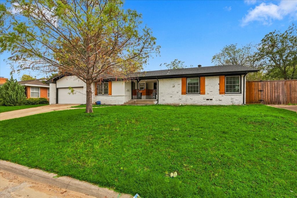 2740 Spruce Park Drive, Richland Hills, TX 76118 — photo 3