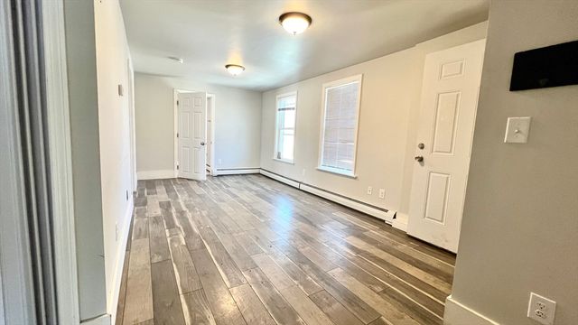 164 Pleasant 3, Attleboro, MA 02703