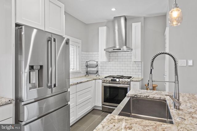 328 COLUMBIA AVE, Lansdale, PA 19446