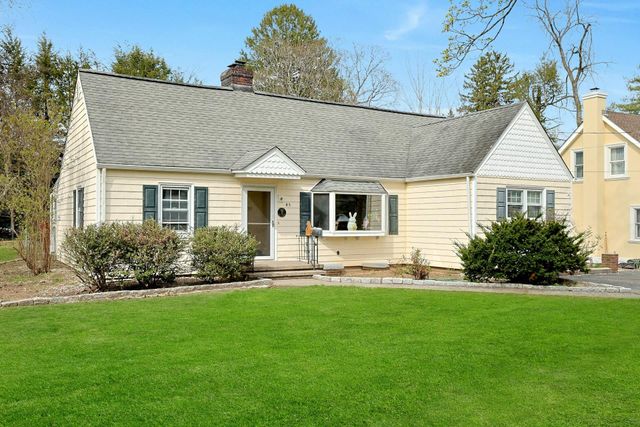 45 Oak Road, Briarcliff Manor, NY 10510