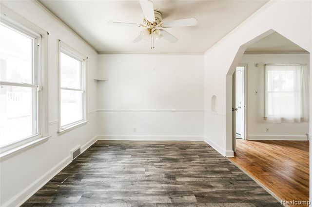 3961 Chatsworth Street, Detroit, MI 48224