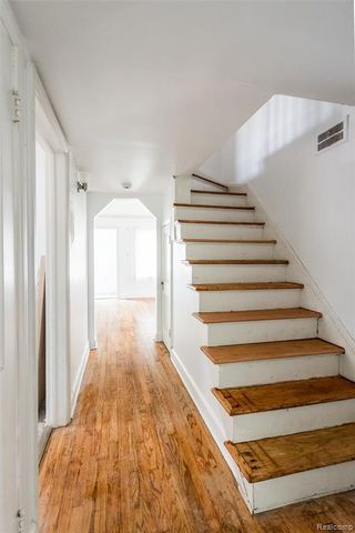 3961 Chatsworth Street, Detroit, MI 48224