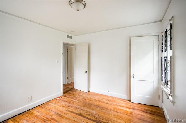 3961 Chatsworth Street, Detroit, MI 48224