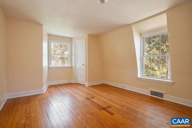 2401 FONTAINE AVE, Charlottesville, VA 22903