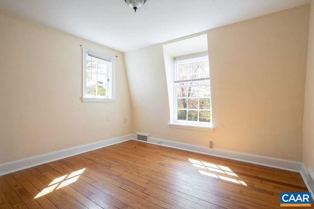 2401 FONTAINE AVE, Charlottesville, VA 22903