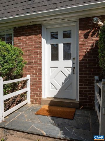 2401 FONTAINE AVE, Charlottesville, VA 22903