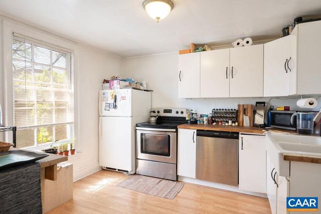 2401 FONTAINE AVE, Charlottesville, VA 22903