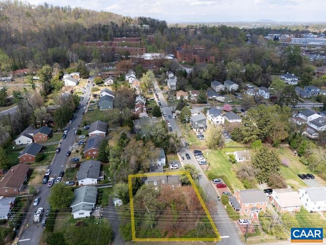 2401 FONTAINE AVE, Charlottesville, VA 22903