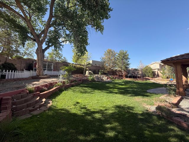 2034 Rivers Edge Drive NE, Rio Rancho, NM 87144