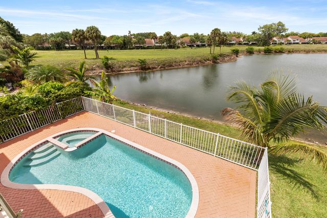 7597 NW 25th Street, Margate, FL 33063