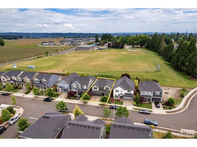 11206 Nw 325TH Ave, North Plains, OR 97133