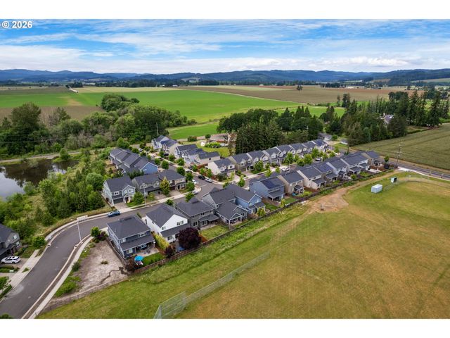 11206 Nw 325TH Ave, North Plains, OR 97133