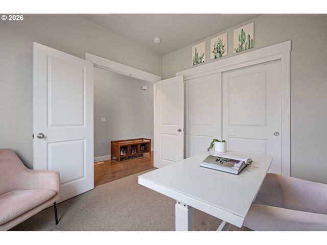 11206 Nw 325TH Ave, North Plains, OR 97133