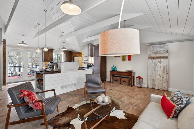 5330 Manitou Road, Tonka Bay, MN 55331