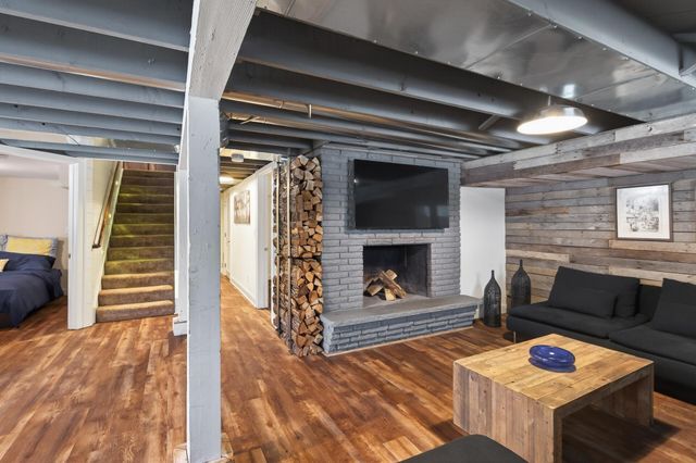 5330 Manitou Road, Tonka Bay, MN 55331