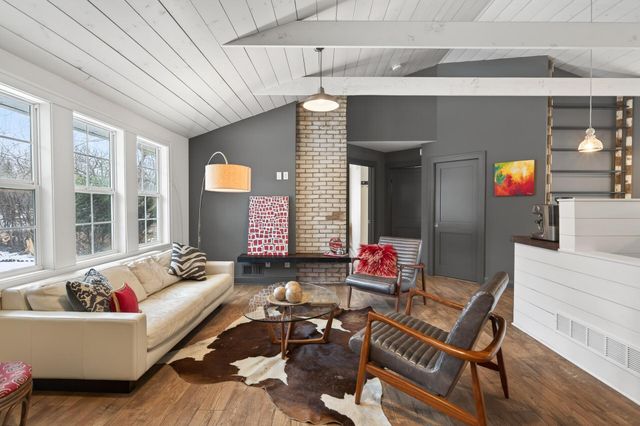 5330 Manitou Road, Tonka Bay, MN 55331