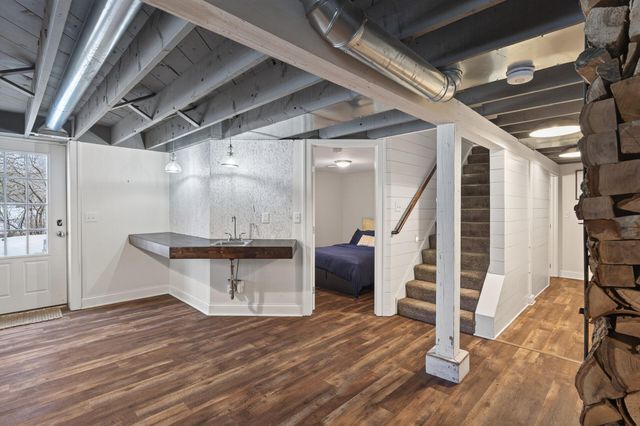 5330 Manitou Road, Tonka Bay, MN 55331