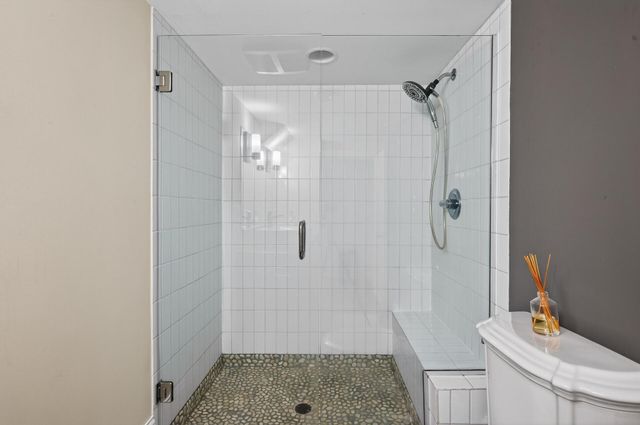 5330 Manitou Road, Tonka Bay, MN 55331