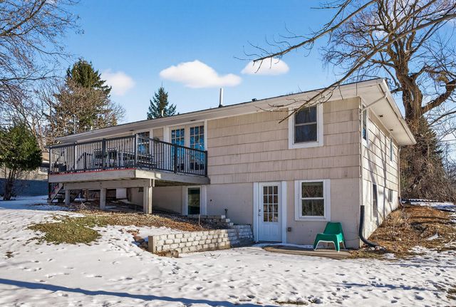 5330 Manitou Road, Tonka Bay, MN 55331