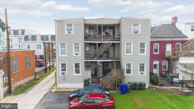 401 S POTOMAC ST, Hagerstown, MD 21740