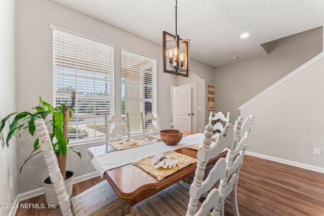 625 OAKLEAF PLANTATION Parkway 614, Orange Park, FL 32065