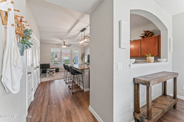 625 OAKLEAF PLANTATION Parkway 614, Orange Park, FL 32065