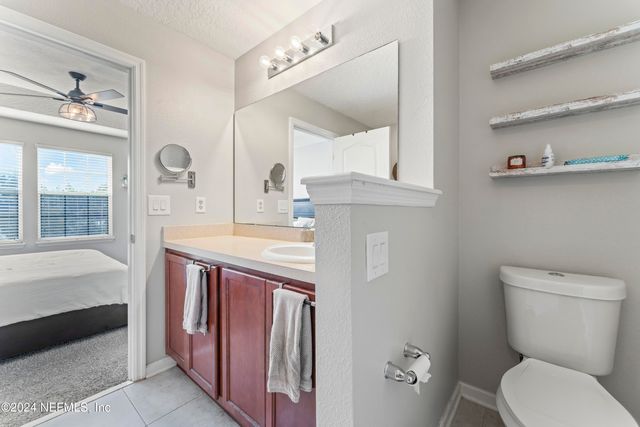 625 OAKLEAF PLANTATION Parkway 614, Orange Park, FL 32065