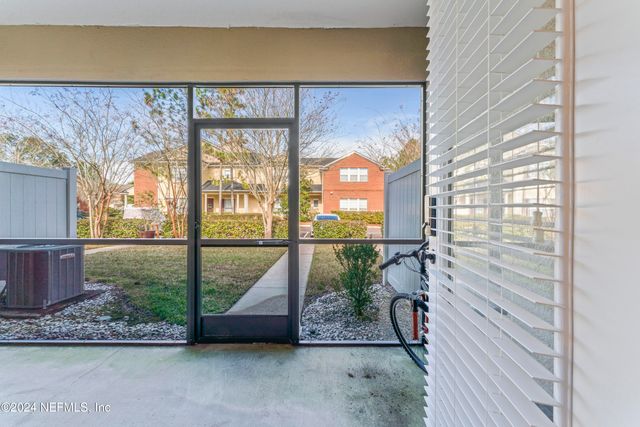 625 OAKLEAF PLANTATION Parkway 614, Orange Park, FL 32065
