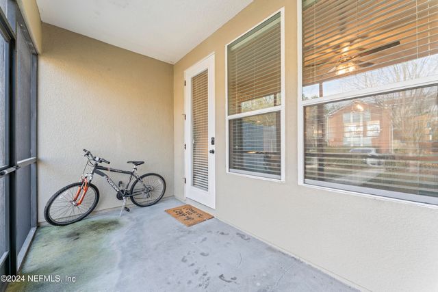 625 OAKLEAF PLANTATION Parkway 614, Orange Park, FL 32065