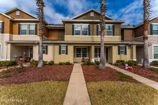 625 OAKLEAF PLANTATION Parkway 614, Orange Park, FL 32065