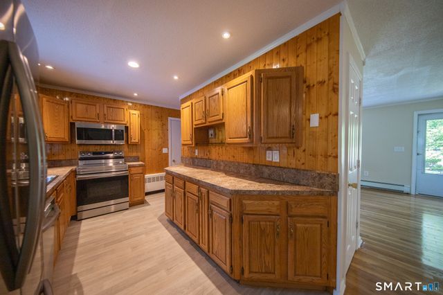 42 Bailey Woods Road, Brooklyn, CT 06234