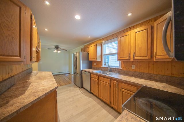 42 Bailey Woods Road, Brooklyn, CT 06234
