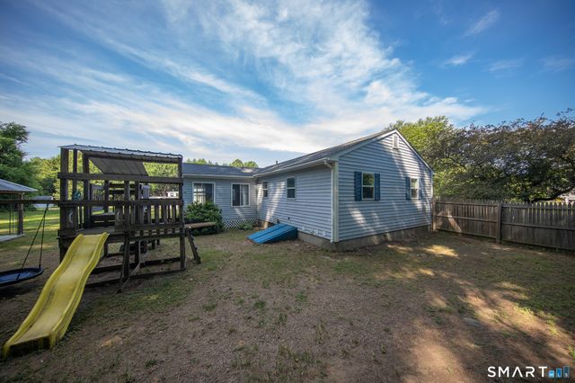 42 Bailey Woods Road, Brooklyn, CT 06234