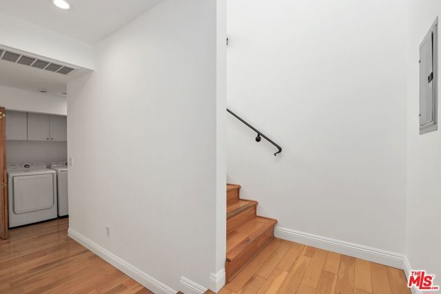 2470 S Centinela Avenue 2, Los Angeles, CA 90064