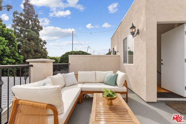 2470 S Centinela Avenue 2, Los Angeles, CA 90064