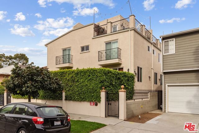 2470 S Centinela Avenue 2, Los Angeles, CA 90064