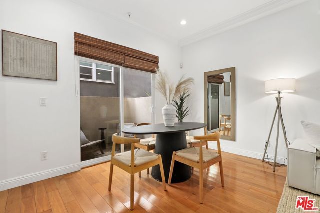 2470 S Centinela Avenue 2, Los Angeles, CA 90064