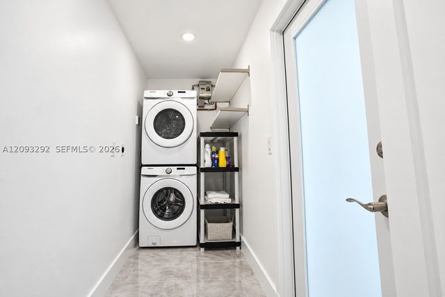 798 W 31st St, Hialeah, FL 33012