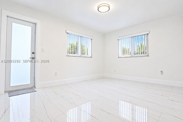 798 W 31st St, Hialeah, FL 33012