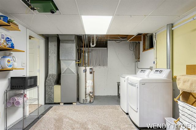 1086 Post Avenue, Holland, MI 49424