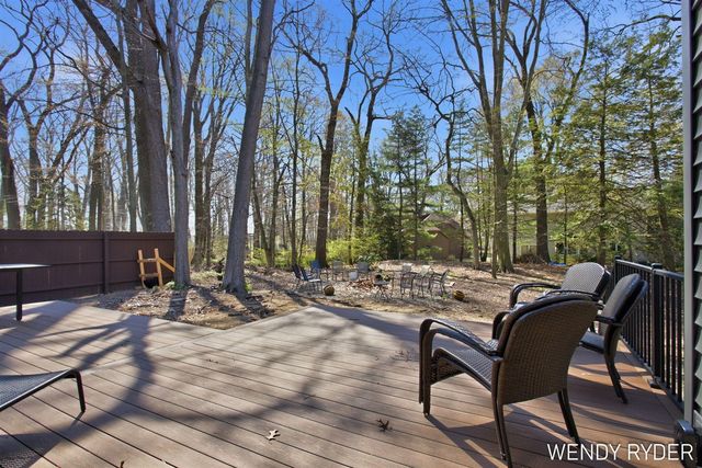 1086 Post Avenue, Holland, MI 49424
