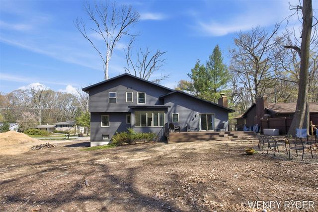 1086 Post Avenue, Holland, MI 49424