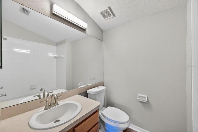 2541 CENTENNIAL FALCON DRIVE, Valrico, FL 33596